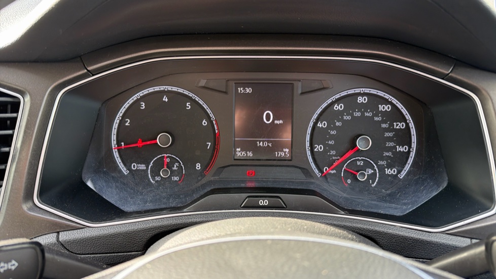 Volkswagen T-Roc 1.0 TSI SE 5dr Petrol Hatchback - Image 18