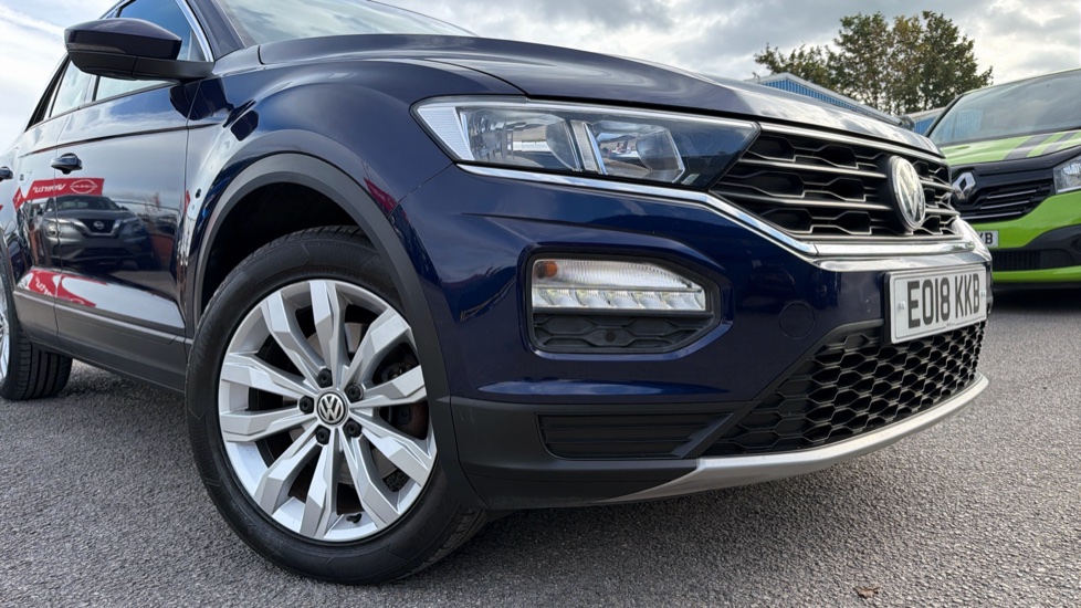 Volkswagen T-Roc 1.0 TSI SE 5dr Petrol Hatchback - Image 22