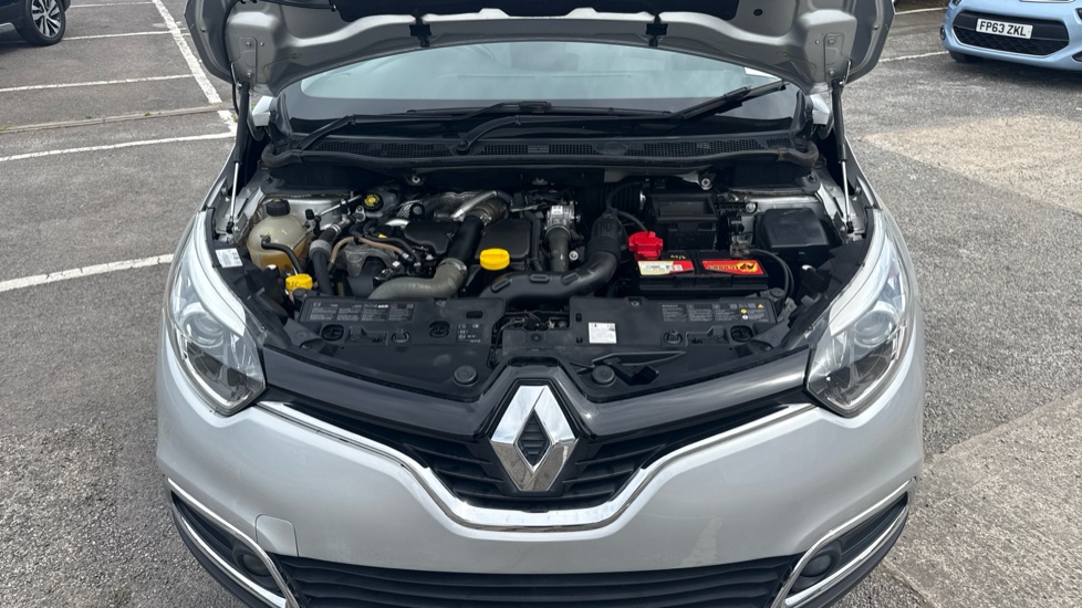 Renault Captur 1.5 dCi 90 Dynamique S Nav 5dr Auto Diesel Hatchback - Image 8