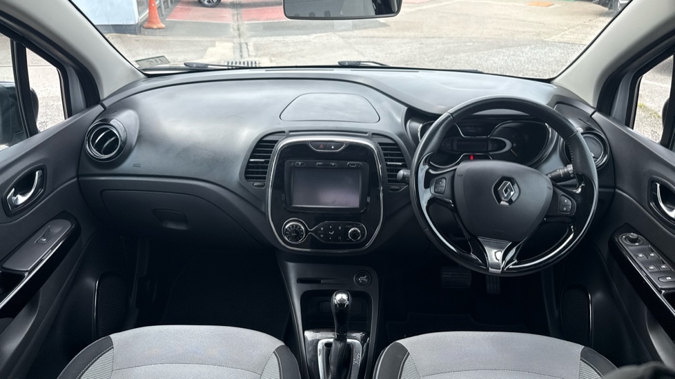 Renault Captur 1.5 dCi 90 Dynamique S Nav 5dr Auto Diesel Hatchback - Image 10