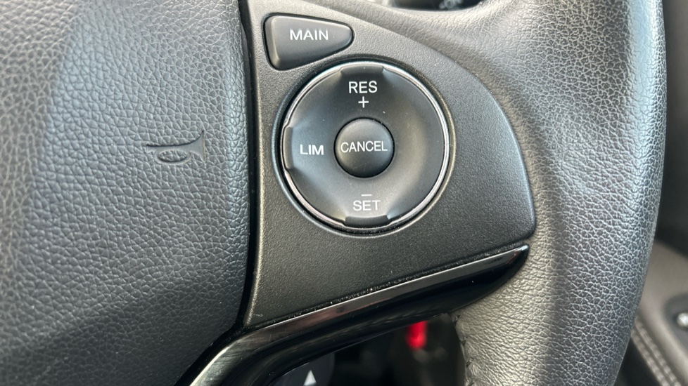 Honda HR-V 1.5 i-VTEC SE 5dr Petrol Hatchback - Image 27