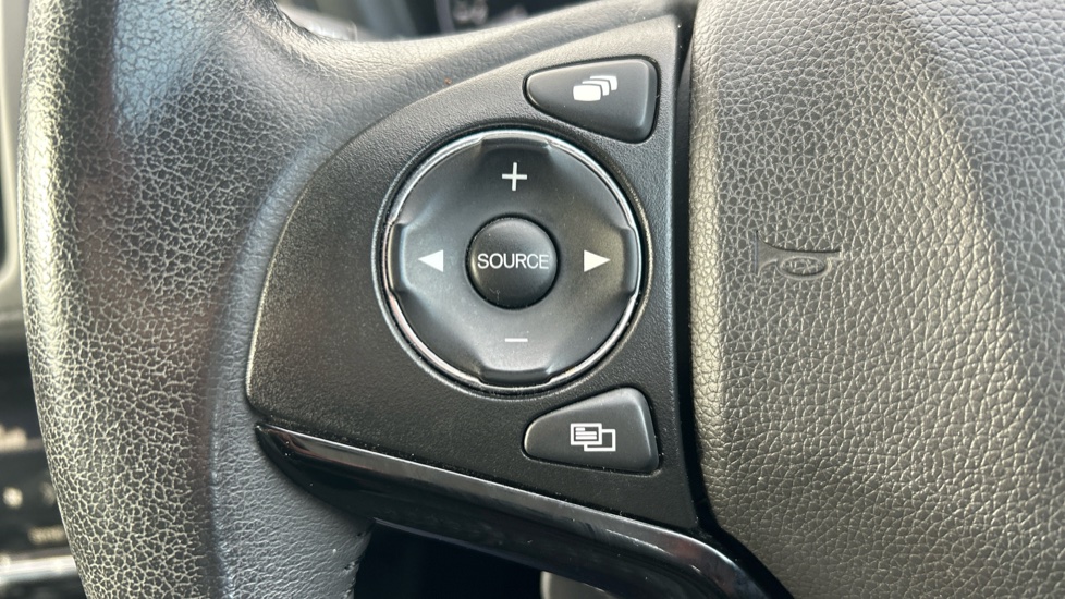 Honda HR-V 1.5 i-VTEC SE 5dr Petrol Hatchback - Image 28