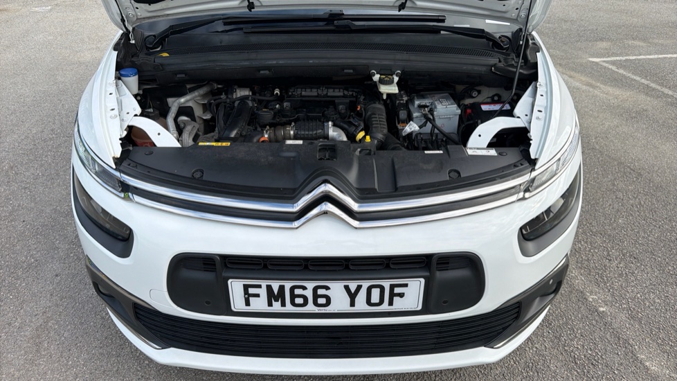 Citroen C4 Picasso 1.6 BlueHDi Feel 5dr EAT6 Diesel Estate - Image 8