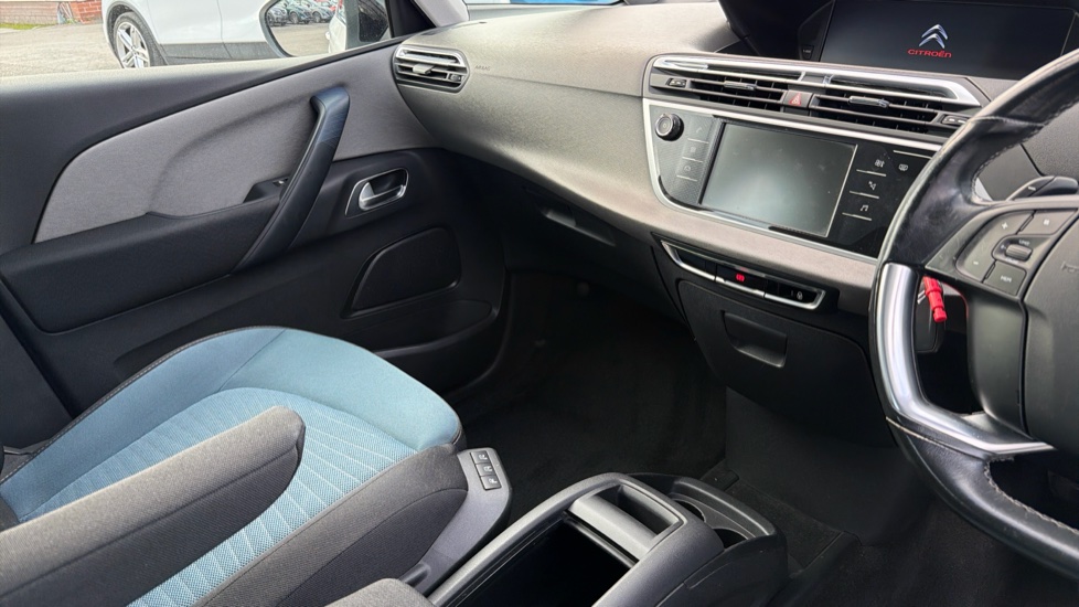 Citroen C4 Picasso 1.6 BlueHDi Feel 5dr EAT6 Diesel Estate - Image 14
