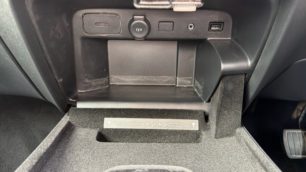 Citroen C4 Picasso 1.6 BlueHDi Feel 5dr EAT6 Diesel Estate - Image 25