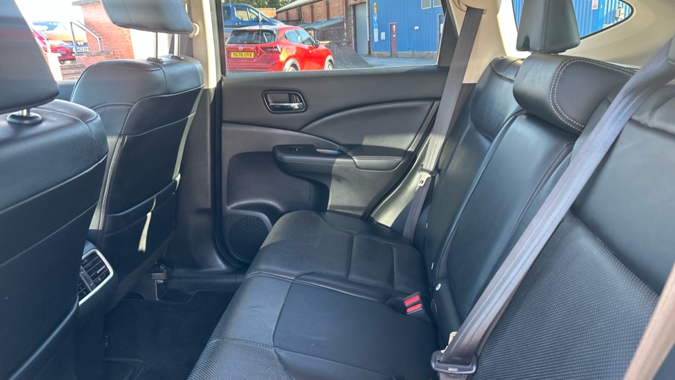 Honda CR-V 1.6 i-DTEC 160 EX 5dr Auto Diesel Estate - Image 16