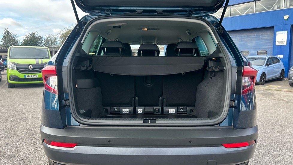 Skoda Karoq 1.5 TSI SE L 5dr Petrol Estate - Image 4