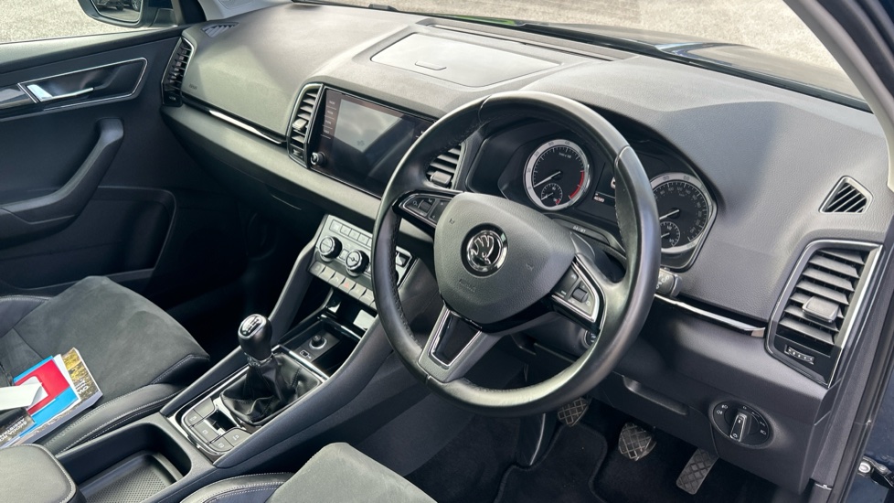 Skoda Karoq 1.5 TSI SE L 5dr Petrol Estate - Image 11