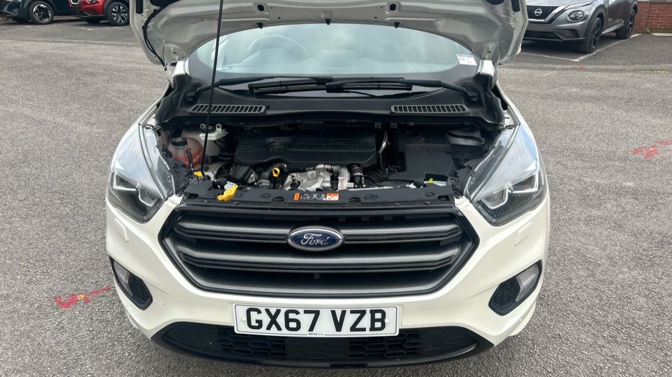Ford Kuga 1.5 TDCi ST-Line 5dr 2WD Diesel Estate - Image 8