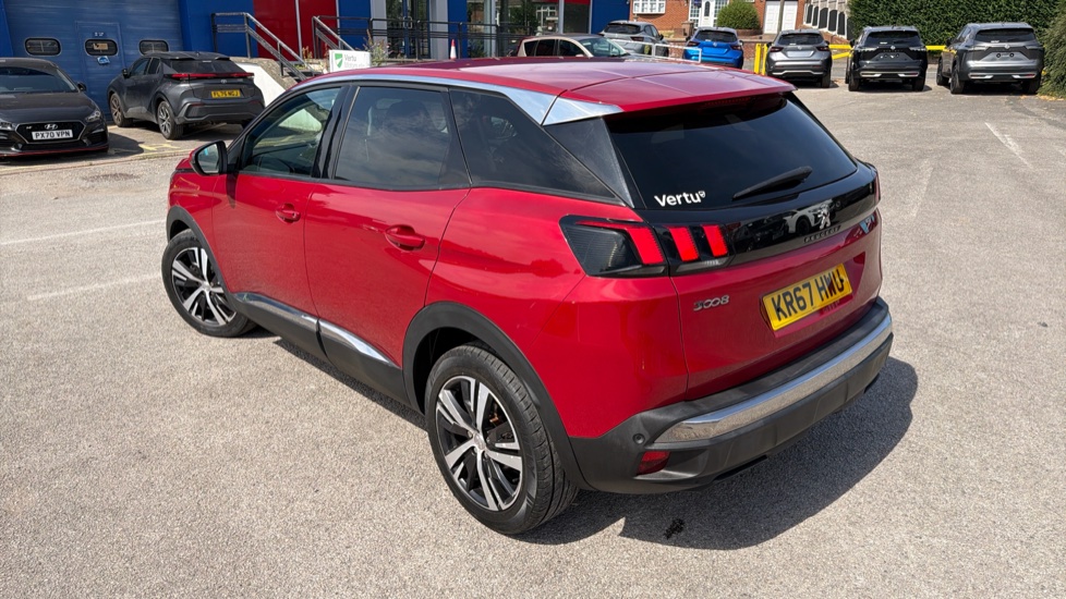 Peugeot 3008 1.2 Puretech Allure 5dr EAT6 Petrol Estate - Image 25