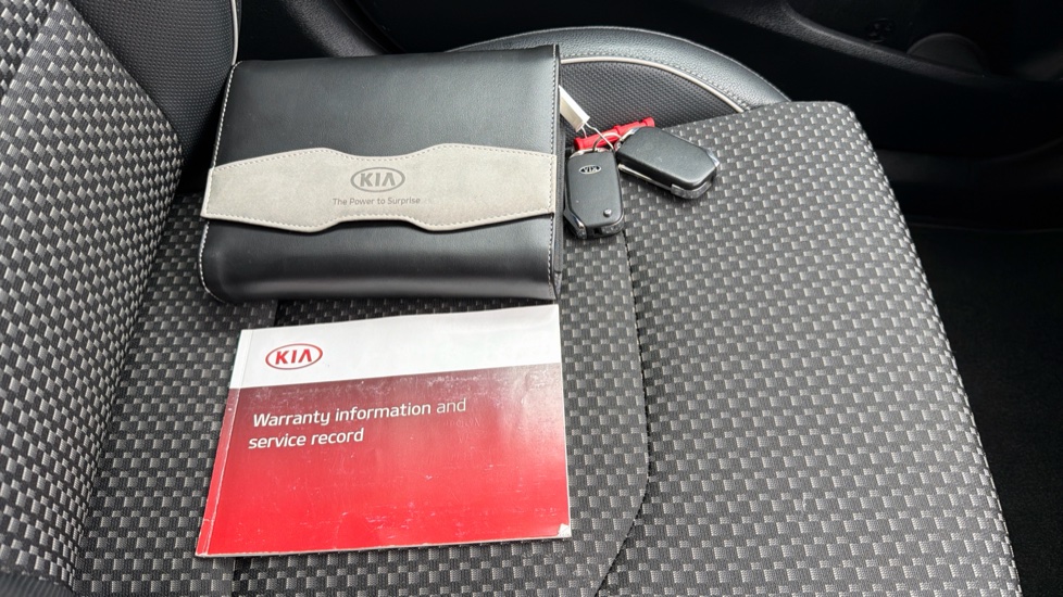 Kia Ceed 1.6 CRDi ISG 3 5dr Diesel Hatchback - Image 19