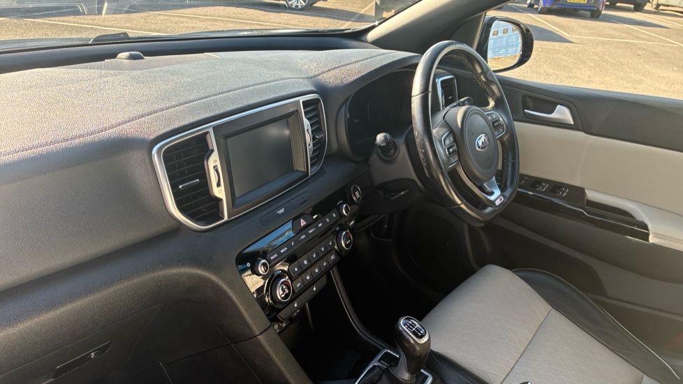 Kia Sportage 1.6T GDi GT-Line 5dr Petrol Estate - Image 9