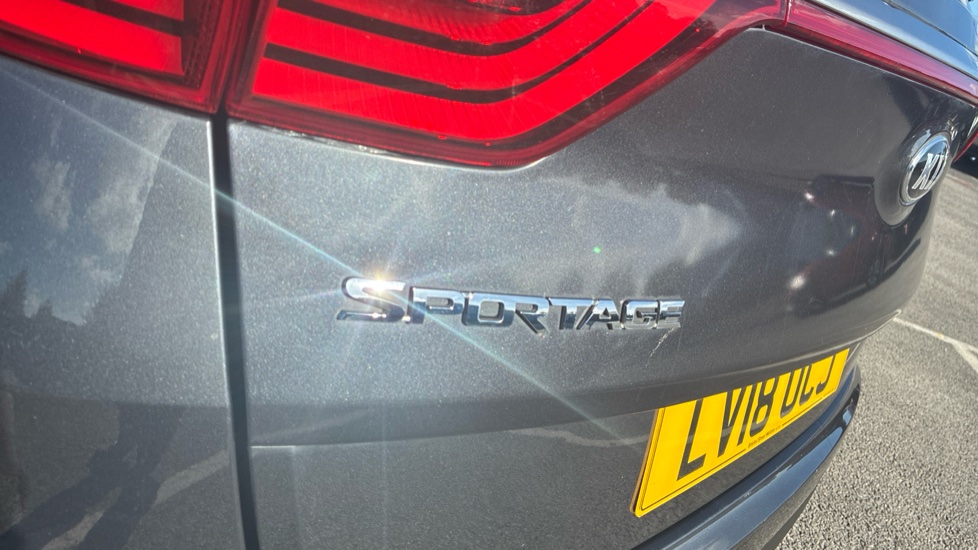 Kia Sportage 1.6T GDi GT-Line 5dr Petrol Estate - Image 31