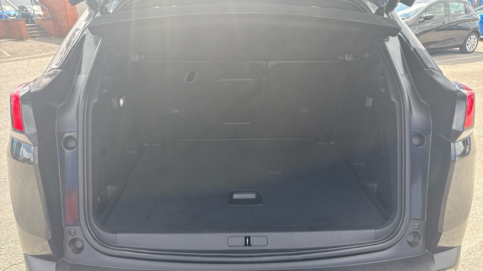 Peugeot 3008 1.2 PureTech GT Line 5dr Petrol Estate - Image 4