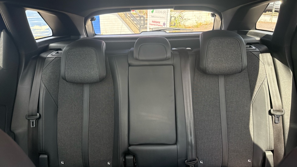 Peugeot 3008 1.2 PureTech GT Line 5dr Petrol Estate - Image 15
