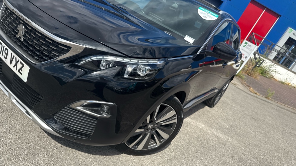 Peugeot 3008 1.2 PureTech GT Line 5dr Petrol Estate - Image 31