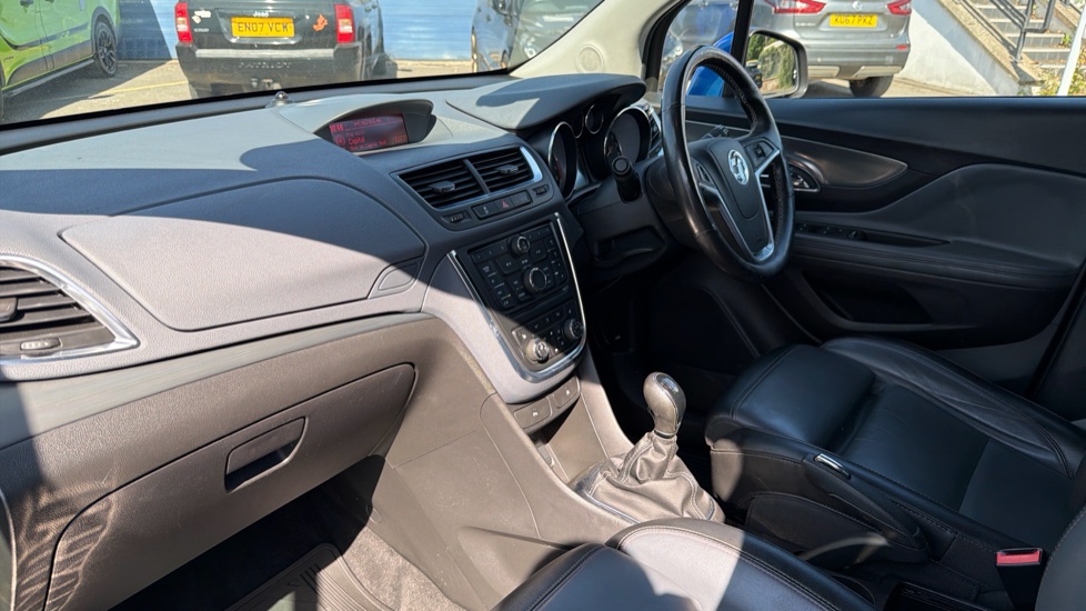 Vauxhall Mokka 1.6i SE 5dr Petrol Hatchback - Image 9