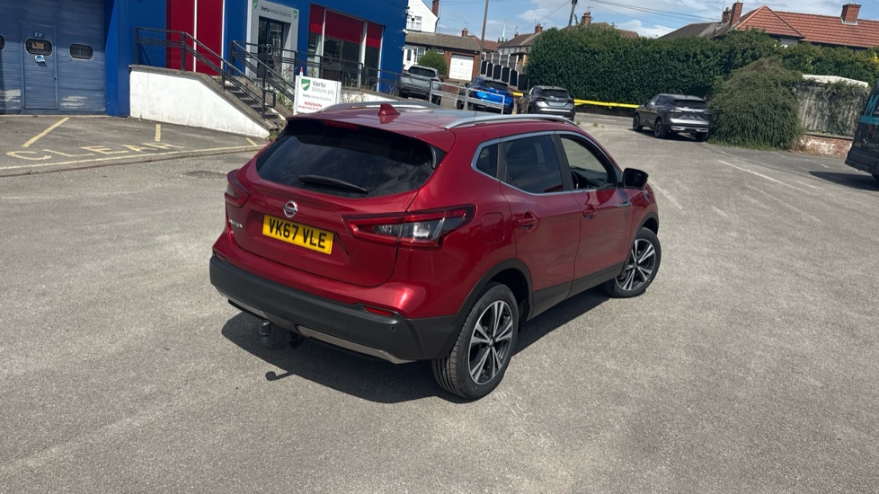 Nissan Qashqai 1.5 dCi N-Connecta 5dr Diesel Hatchback - Image 24
