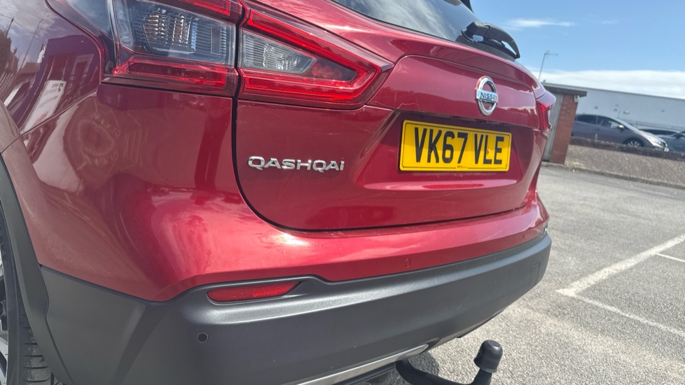 Nissan Qashqai 1.5 dCi N-Connecta 5dr Diesel Hatchback - Image 31