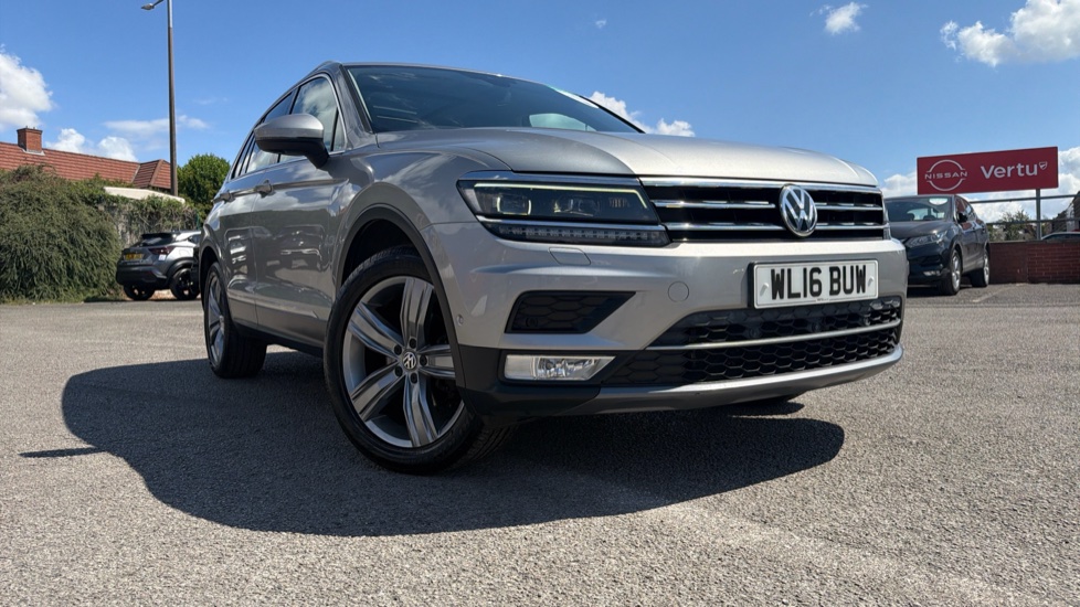 Volkswagen Tiguan 2.0 TDi 150 4Motion SEL 5dr DSG Diesel Estate - Image 26