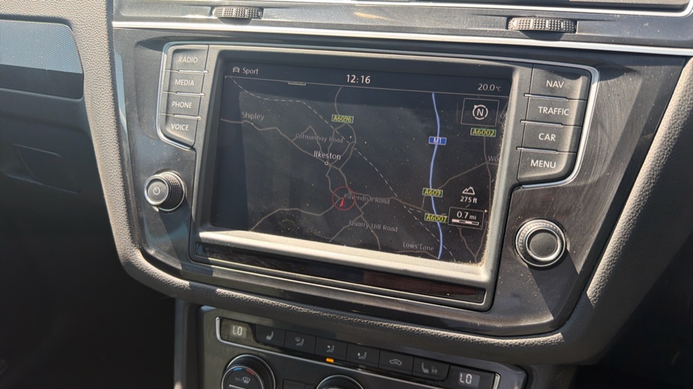 Volkswagen Tiguan 2.0 TDi 150 4Motion SEL 5dr DSG Diesel Estate - Image 33