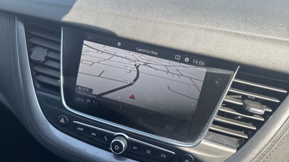 Vauxhall Grandland X 1.6 Turbo D Sport Nav 5dr Diesel Hatchback - Image 22