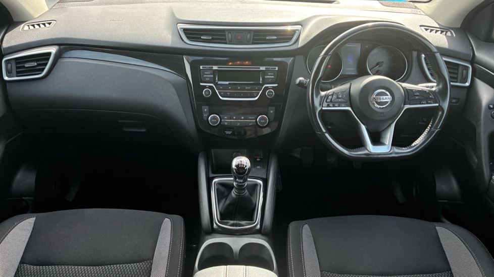 Nissan Qashqai 1.5 dCi [115] Acenta 5dr Diesel Hatchback - Image 10