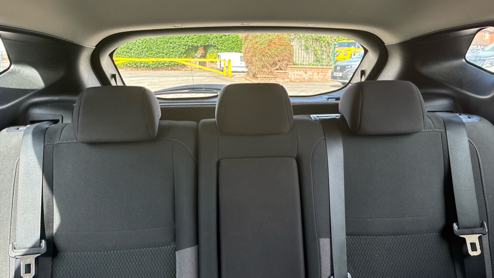Nissan Qashqai 1.5 dCi [115] Acenta 5dr Diesel Hatchback - Image 15
