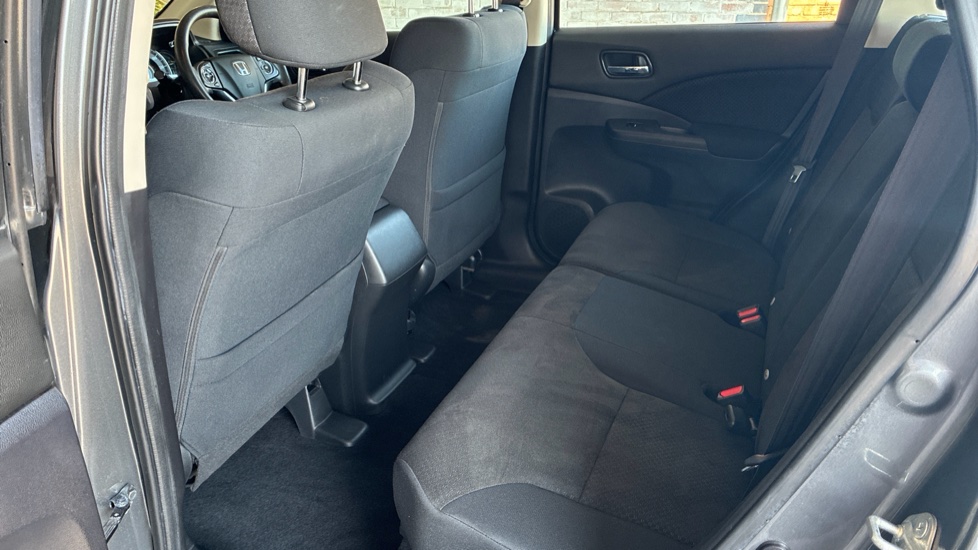 Honda CR-V 1.6 i-DTEC S 5dr 2WD [Nav] Diesel Estate - Image 16
