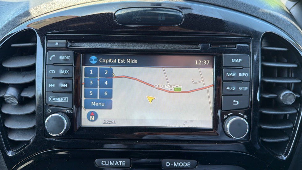 Nissan Juke 1.2 DiG-T Acenta Premium 5dr Petrol Hatchback - Image 26