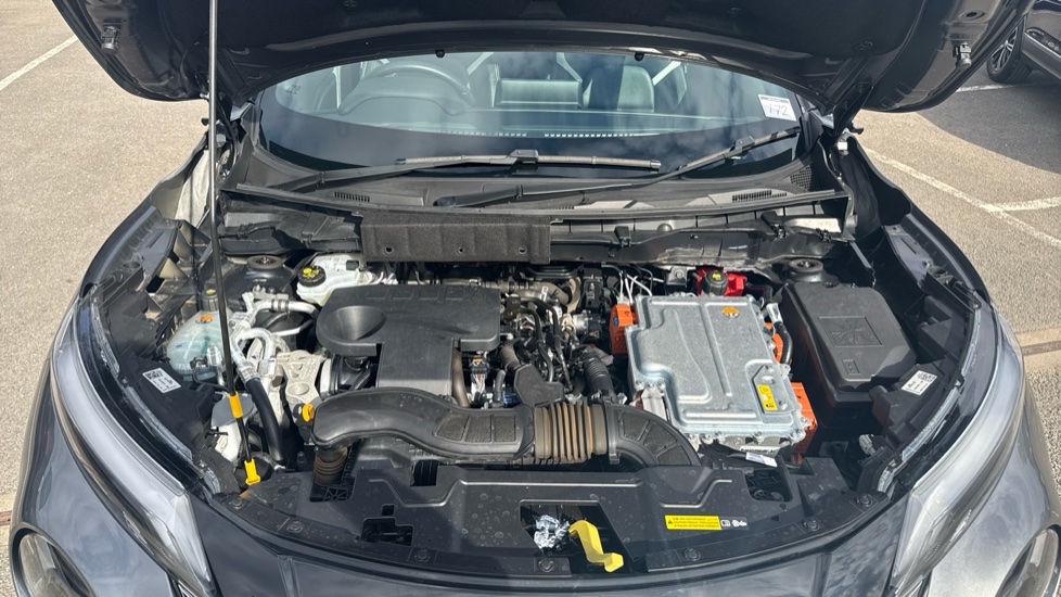 Nissan Juke 1.6 Hybrid Premiere Edition 5dr Auto Hybrid Hatchback - Image 8
