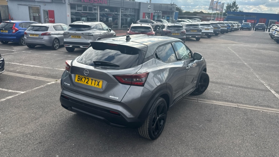 Nissan Juke 1.6 Hybrid Premiere Edition 5dr Auto Hybrid Hatchback - Image 28