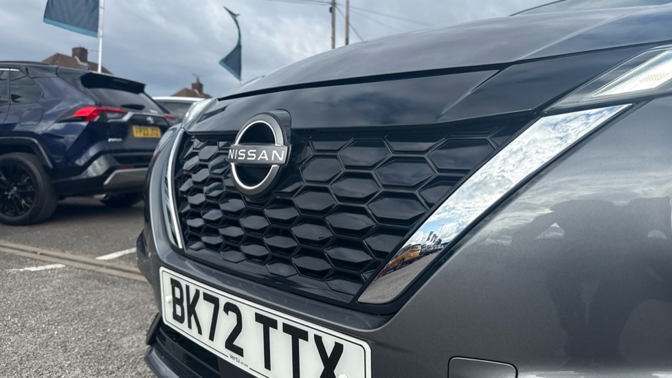 Nissan Juke 1.6 Hybrid Premiere Edition 5dr Auto Hybrid Hatchback - Image 33