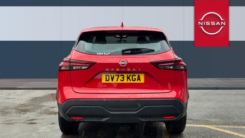 Nissan Qashqai 1.3 DiG-T MH Acenta Premium 5dr Petrol Hatchback - Image 6