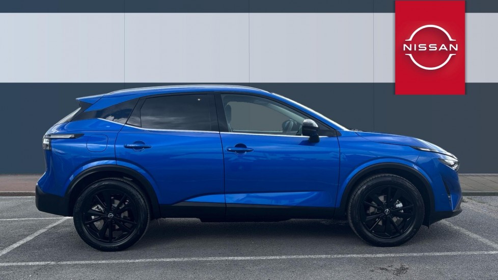 Nissan Qashqai 1.3 DiG-T MH 158 Tekna 5dr Petrol Hatchback - Image 5