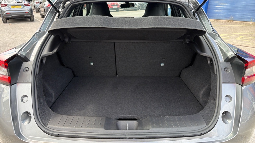 Nissan Juke 1.0 DiG-T N-Connecta 5dr Petrol Hatchback - Image 4