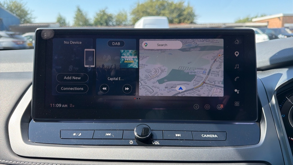 Nissan Qashqai 1.5 E-Power 205 Tekna 5dr Auto Hybrid Hatchback - Image 12