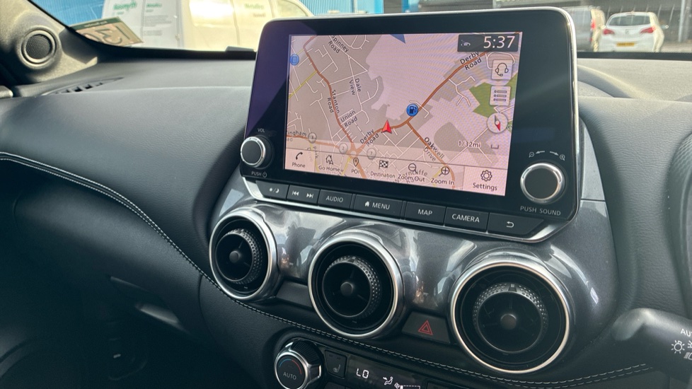Nissan Juke 1.0 DiG-T 114 Tekna 5dr Petrol Hatchback - Image 12