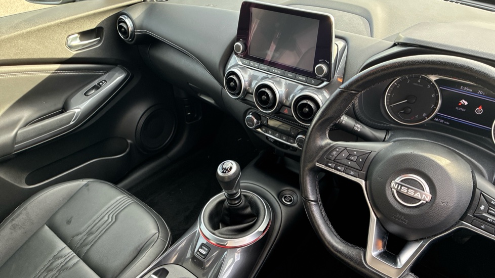 Nissan Juke 1.0 DiG-T 114 Tekna 5dr Petrol Hatchback - Image 14