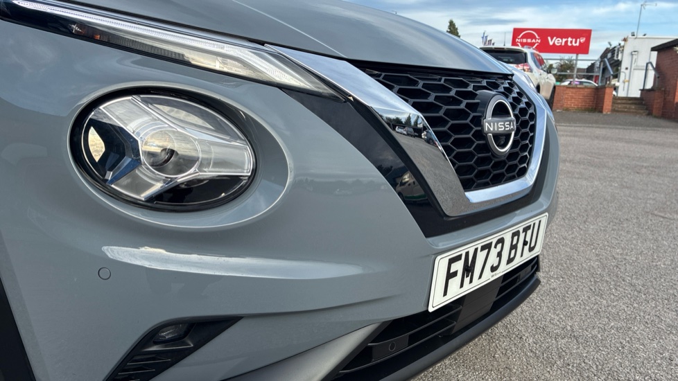 Nissan Juke 1.0 DiG-T 114 Tekna 5dr Petrol Hatchback - Image 29