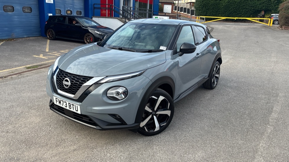 Nissan Juke 1.0 DiG-T 114 Tekna 5dr Petrol Hatchback - Image 33