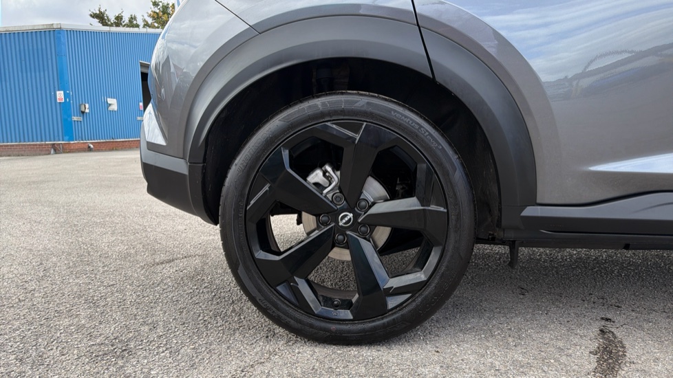 Nissan Juke 1.0 DiG-T Tekna 5dr Petrol Hatchback - Image 7