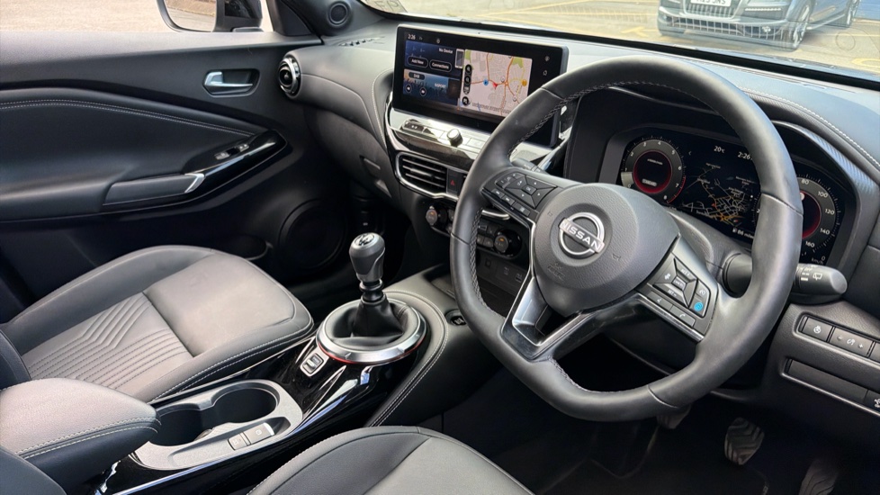 Nissan Juke 1.0 DiG-T Tekna 5dr Petrol Hatchback - Image 11