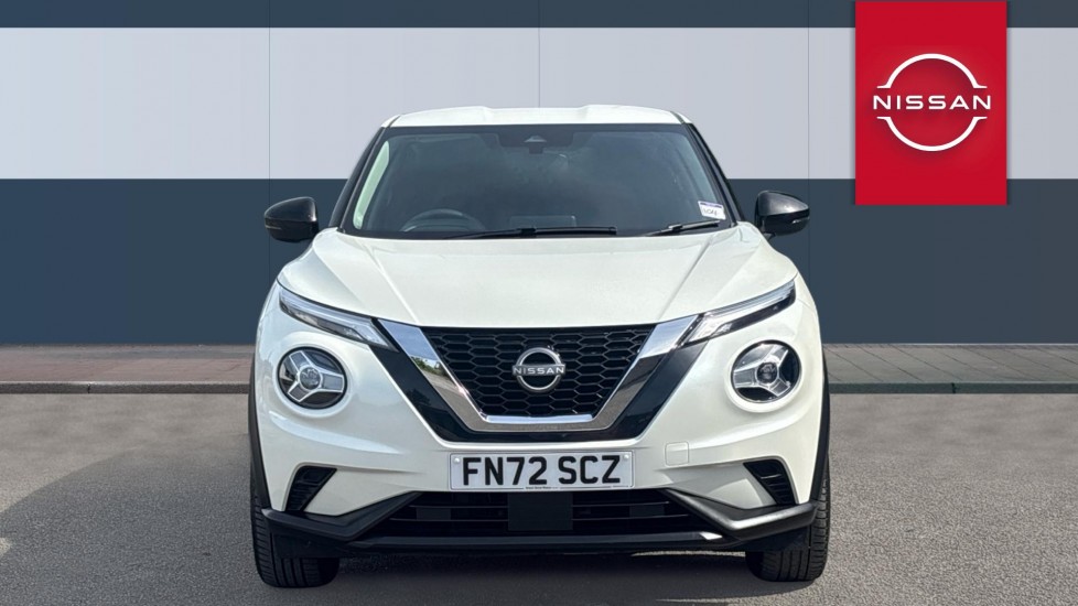 Nissan Juke 1.0 DiG-T 114 Acenta 5dr DCT Petrol Hatchback - Image 3
