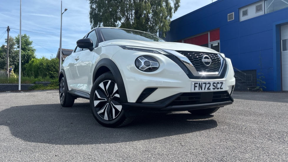 Nissan Juke 1.0 DiG-T 114 Acenta 5dr DCT Petrol Hatchback - Image 21