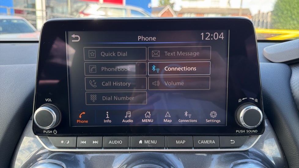 Nissan Juke 1.0 DiG-T 114 N-Connecta 5dr Petrol Hatchback - Image 27
