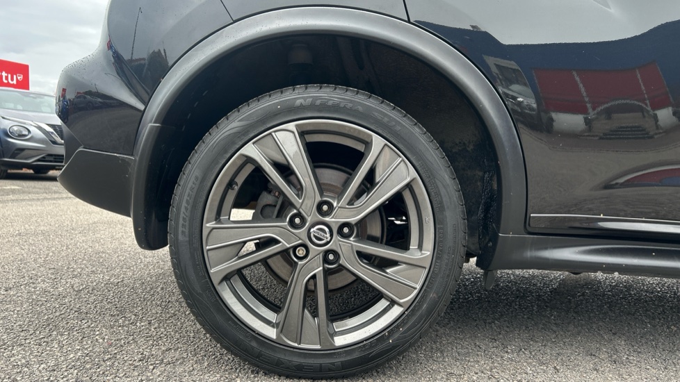 Nissan Juke 1.6 [112] Tekna 5dr CVT [Bose] Petrol Hatchback - Image 7
