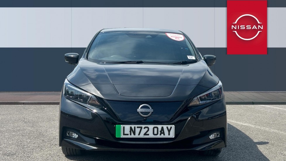 Nissan LEAF 110kW Tekna 39kWh 5dr Auto Electric Hatchback - Image 3