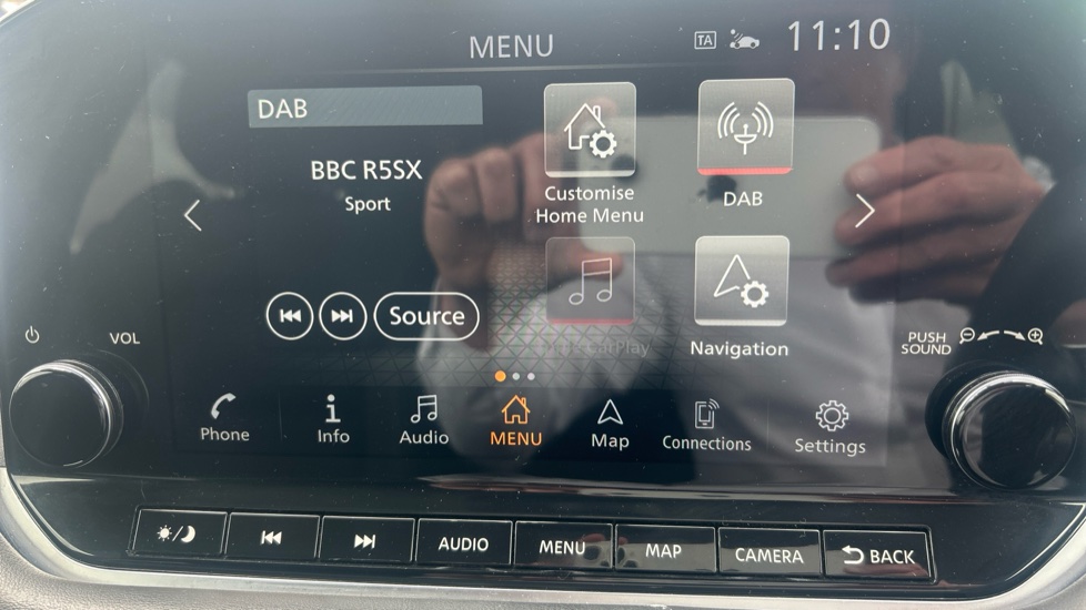 Nissan Qashqai 1.3 DiG-T MH N-Connecta 5dr Petrol Hatchback - Image 24
