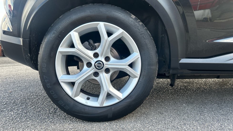 Nissan Juke 1.0 DiG-T N-Connecta 5dr Petrol Hatchback - Image 7